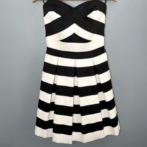 Express Cocktail Dress • Medium • Strapless • Worn Once • Black & White Stripe